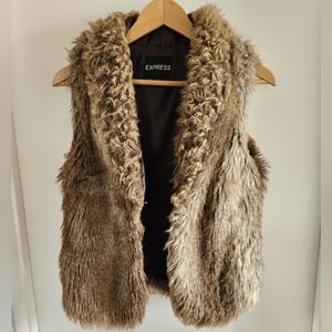 Faux Fur Express Vest Size M